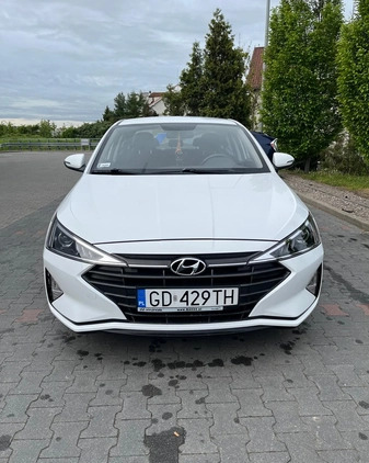 Hyundai Elantra cena 59900 przebieg: 69000, rok produkcji 2019 z Gdańsk małe 301